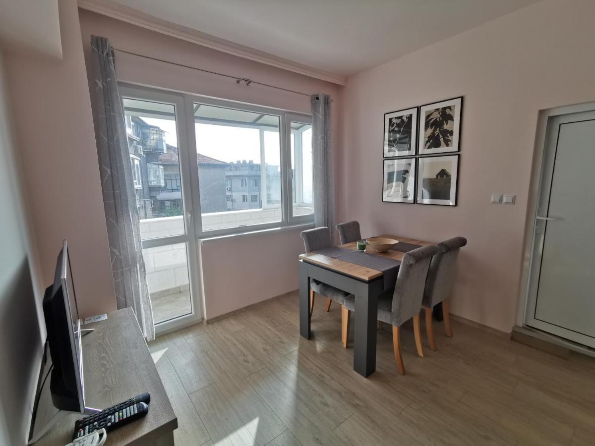 Studio Thermi 1 Varna Luaran gambar